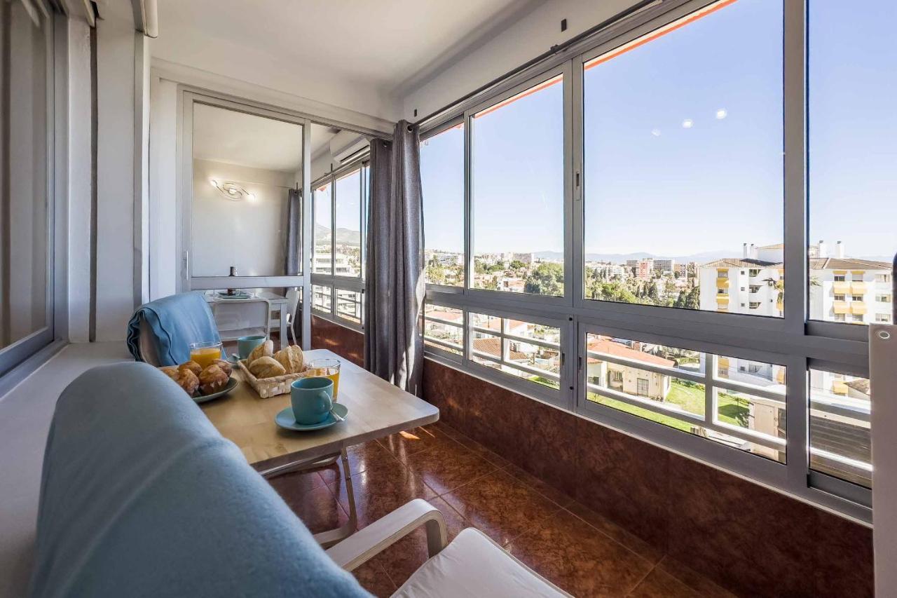 Apartamento Acogedor, Terraza, Piscina Y Mar Benalmádena Dış mekan fotoğraf